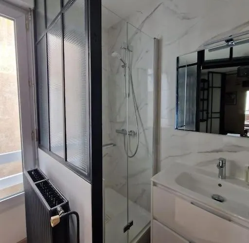 Le Charmant, Hyper Centre Apartamento *